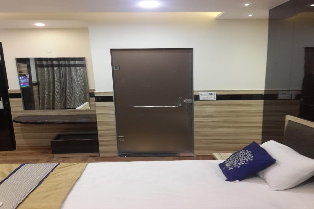 מלון ניו דלהי Oyo 86669 Arnav Residency מראה חיצוני תמונה